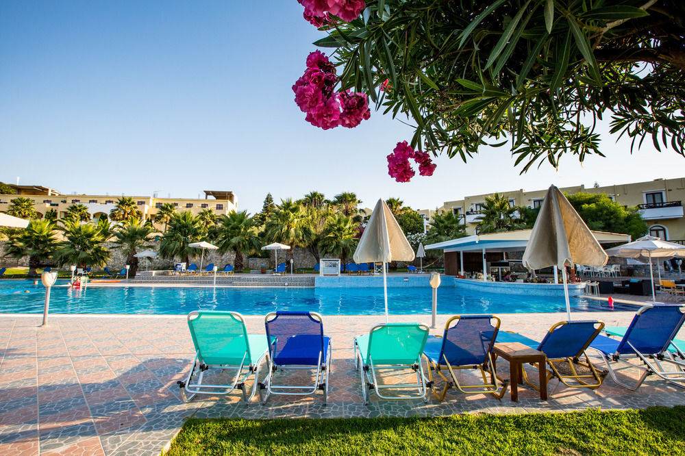 Langley Resort Almirida Bay Kültér fotó